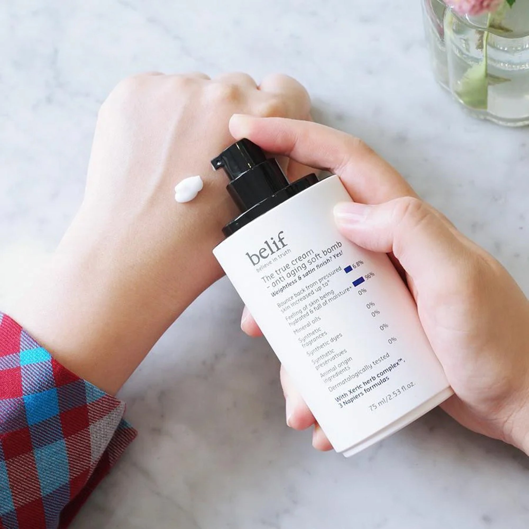 The True Cream Anti Aging Soft Bomb