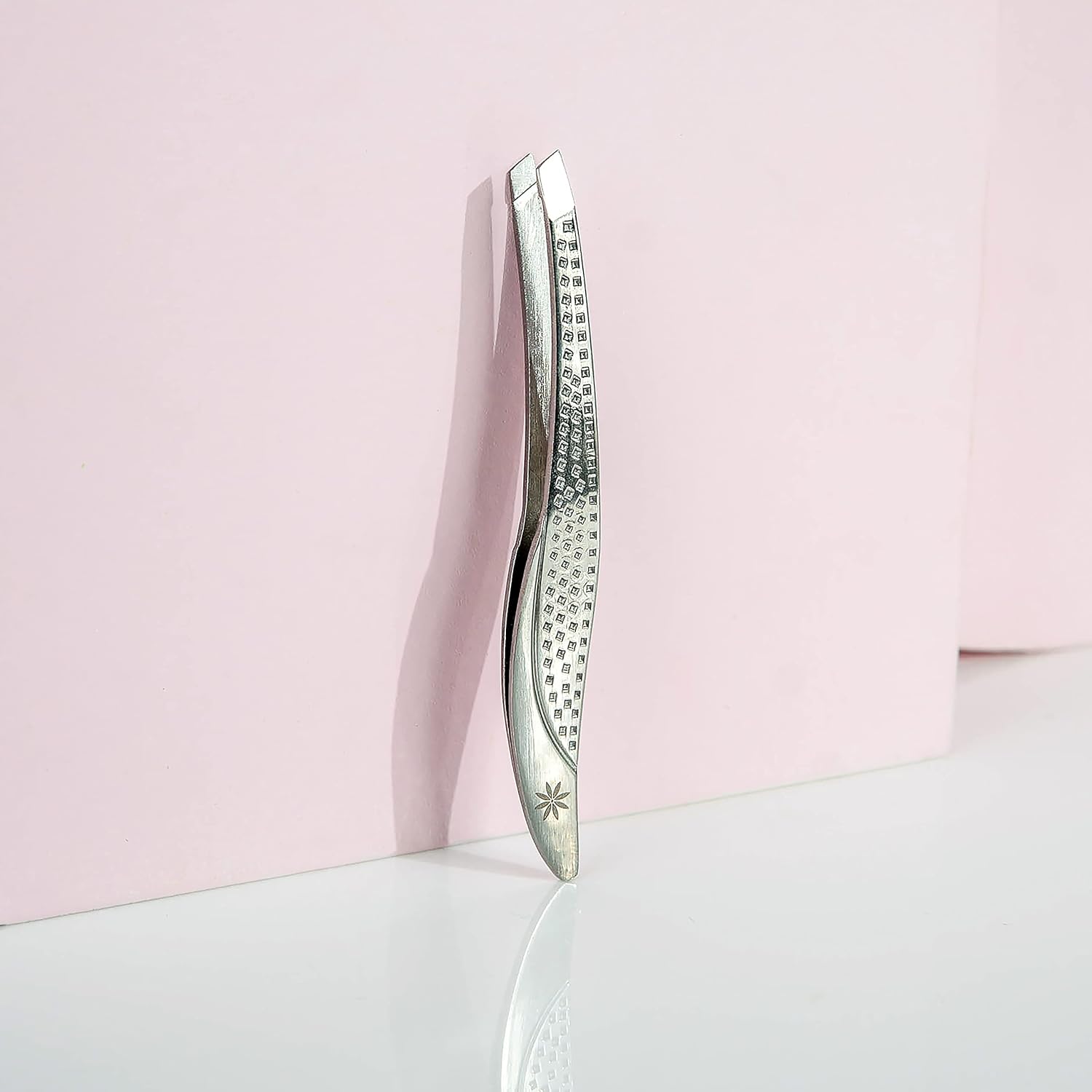 Traditional Tweezers