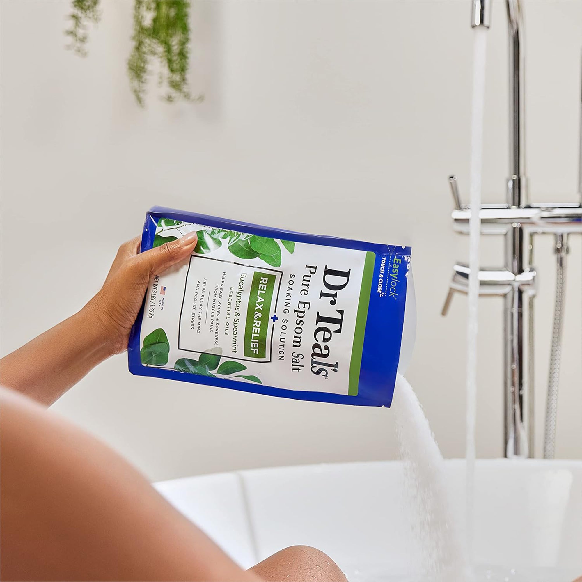 Pure Epsom Salt Eucalyptus & Spearmint Soaking Solution