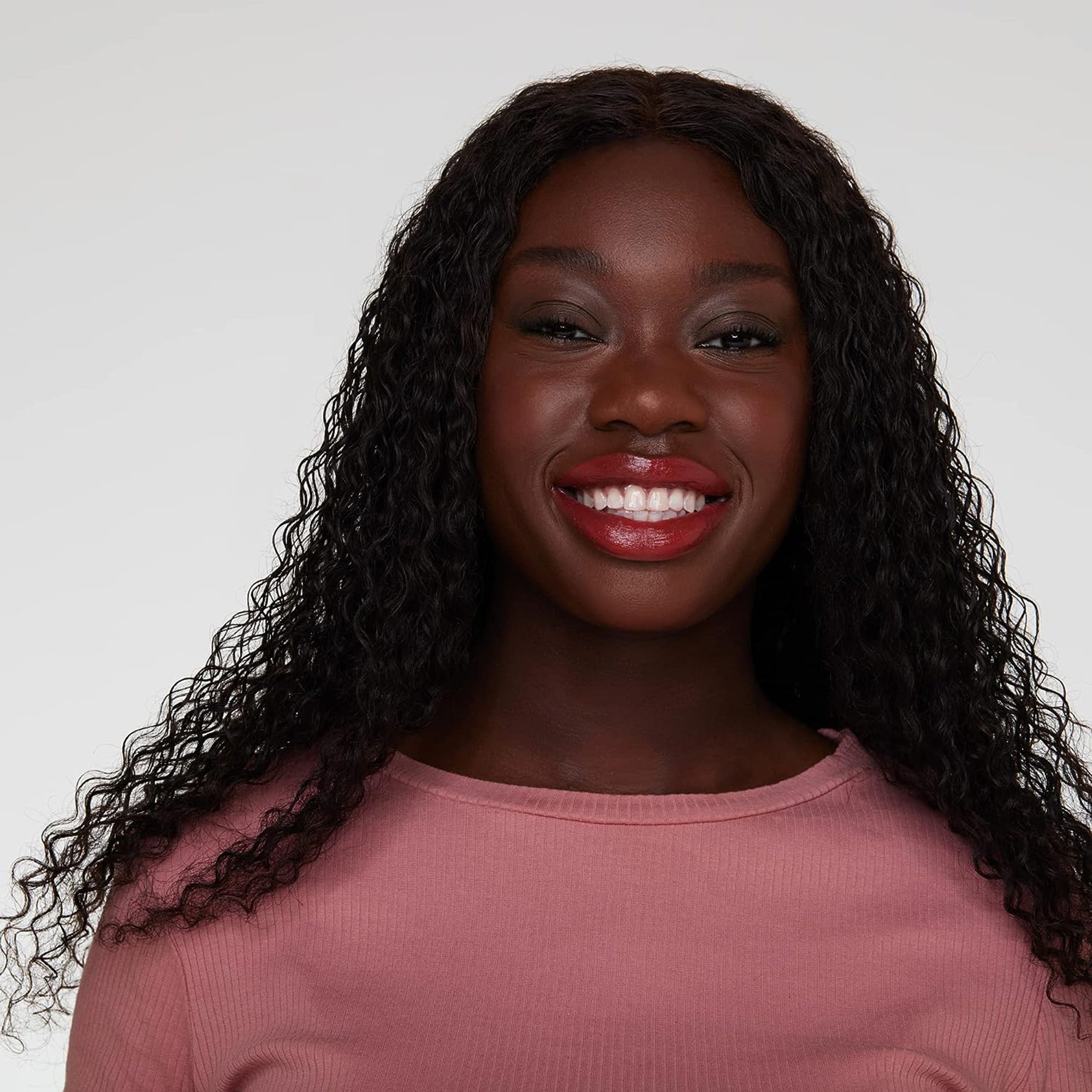 أحمر الشفاه هايدرا مطفي