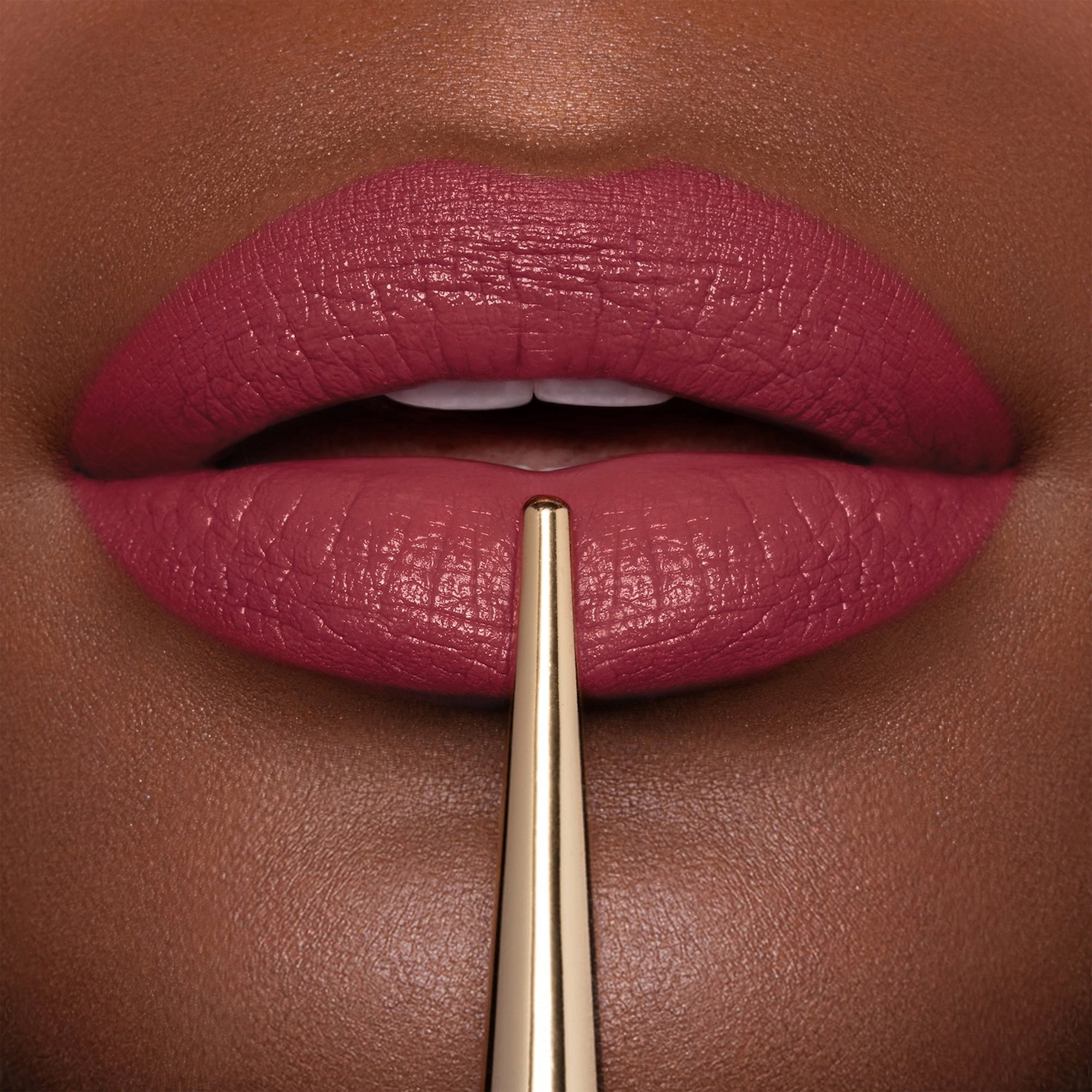 Confession™ Ultra Slim High Intensity Refillable Lipstick