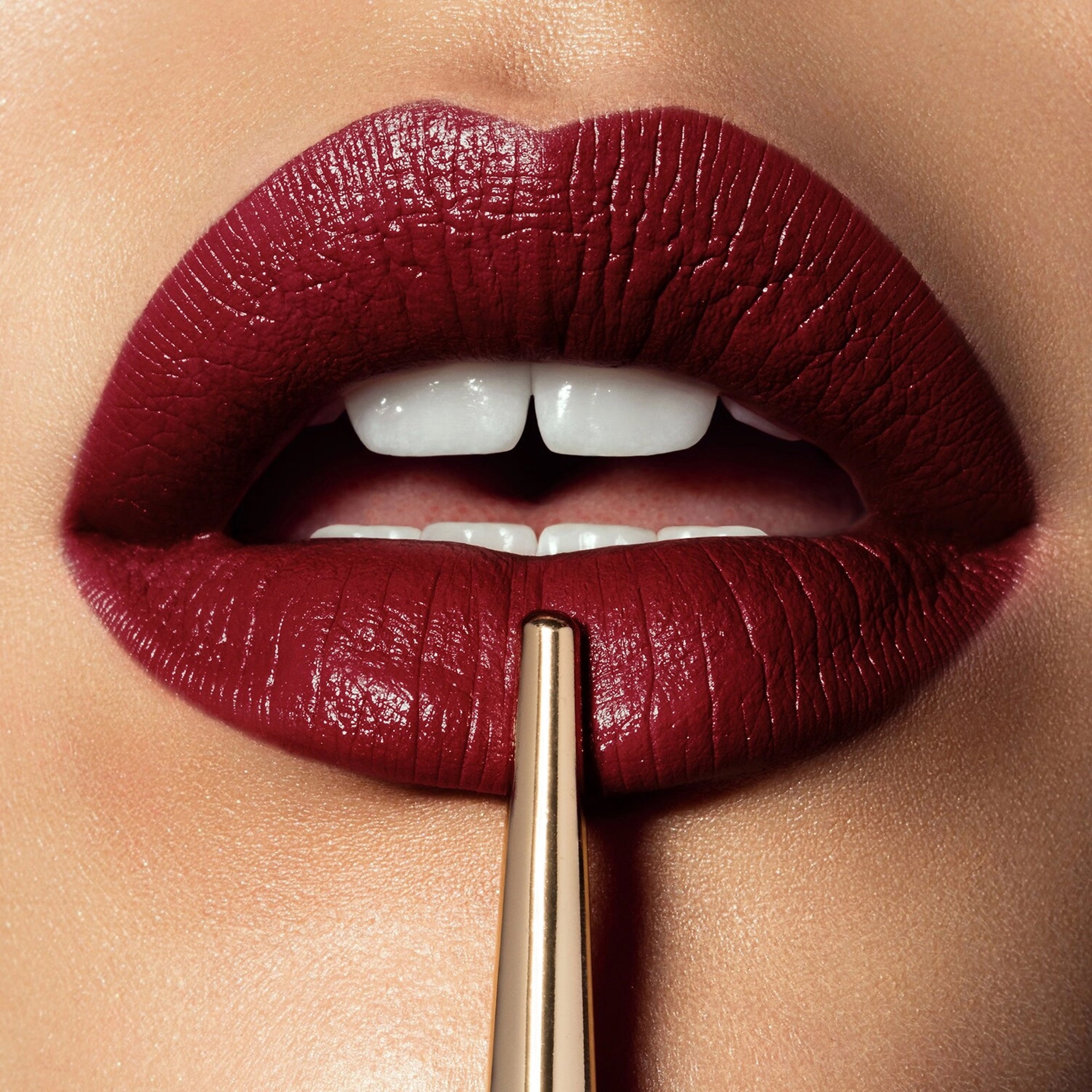 Confession™ Ultra Slim High Intensity Refillable Lipstick