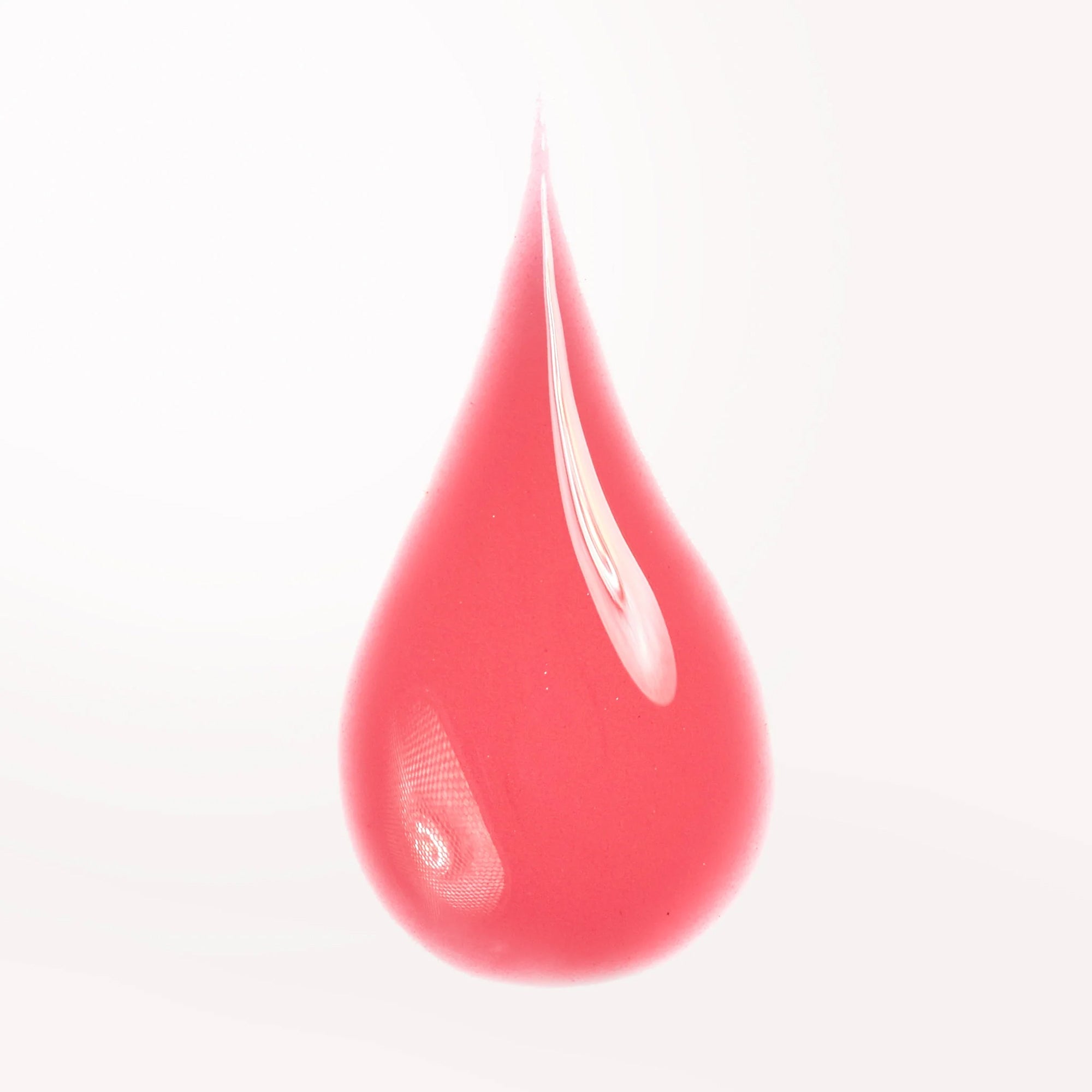 ملمع الشفاه بلمبينج لإعطاء حجم للشفاه