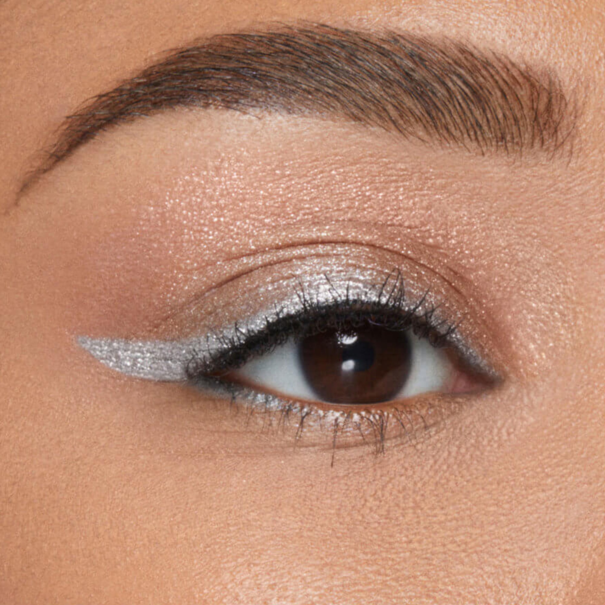 Stay All Day® ArtiStix Graphic Liner