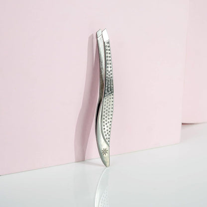 Traditional Tweezers