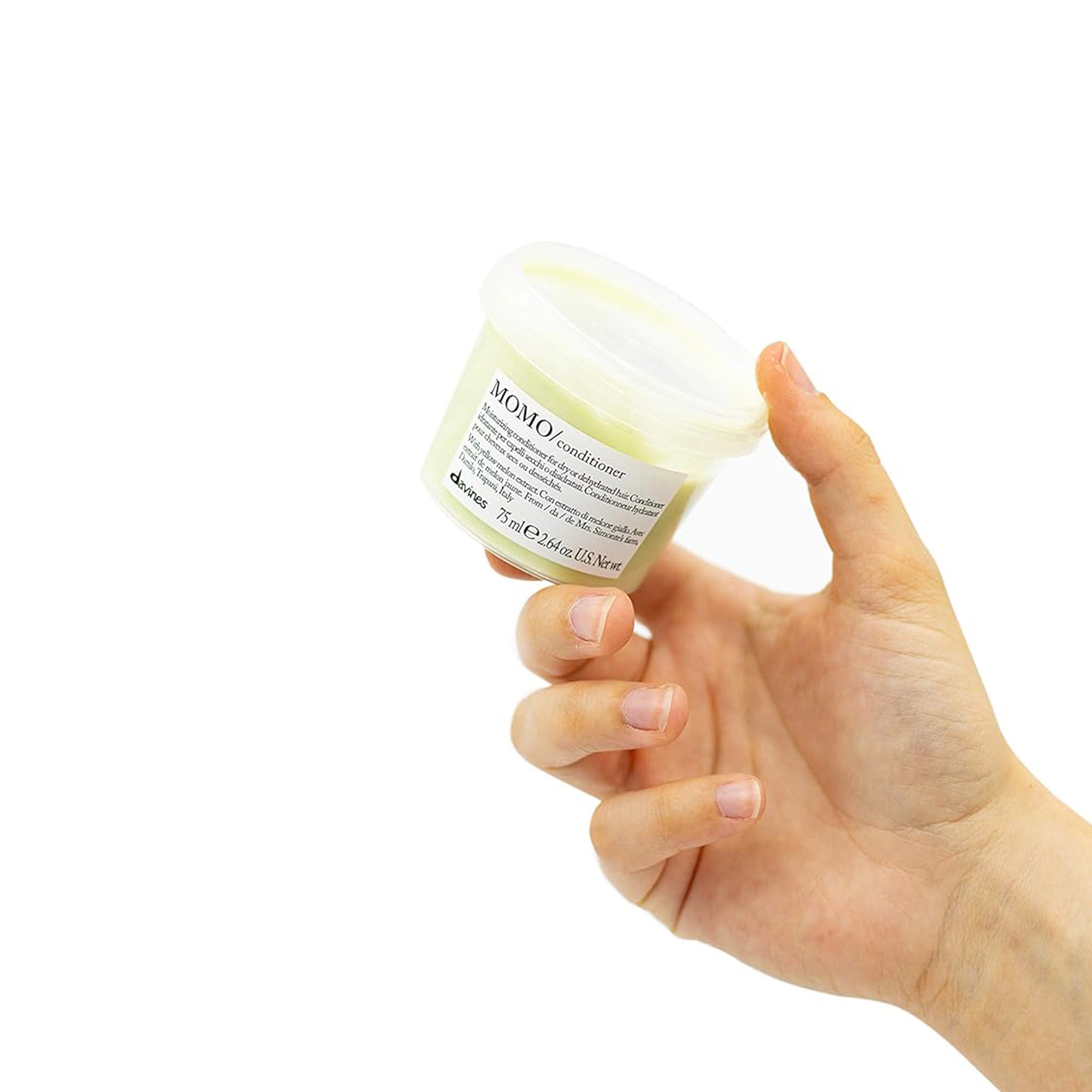 Essential Haircare Momo Lightweight Moisturizing Conditioner