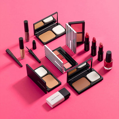 آيلاينر عيون