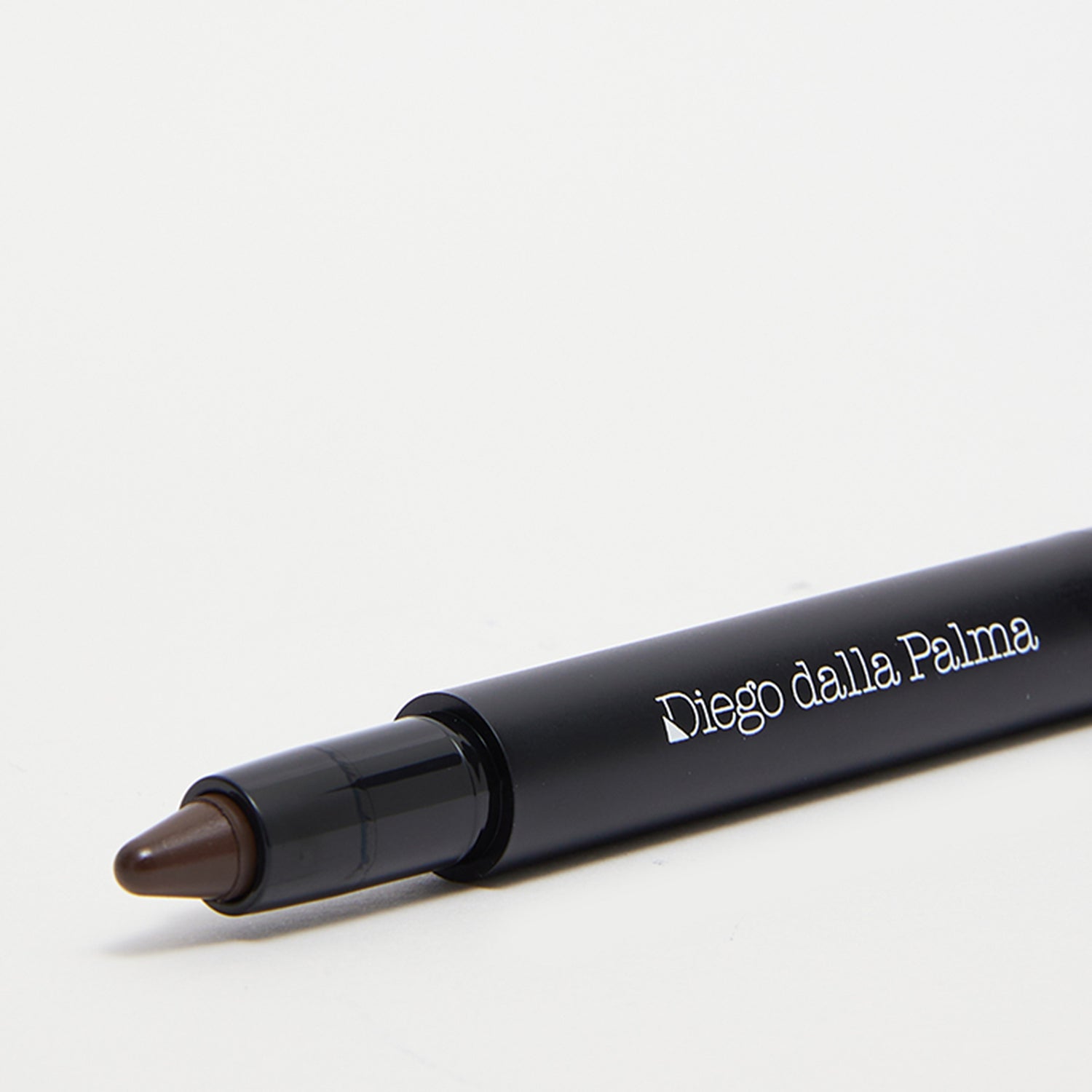 Makeupstudio Shadow Line Kajal Eyeliner