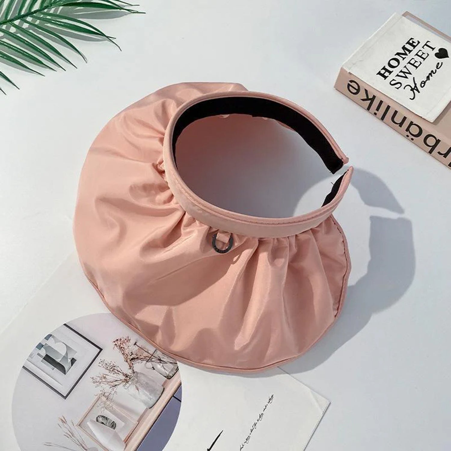 طوق شعر وقبعة