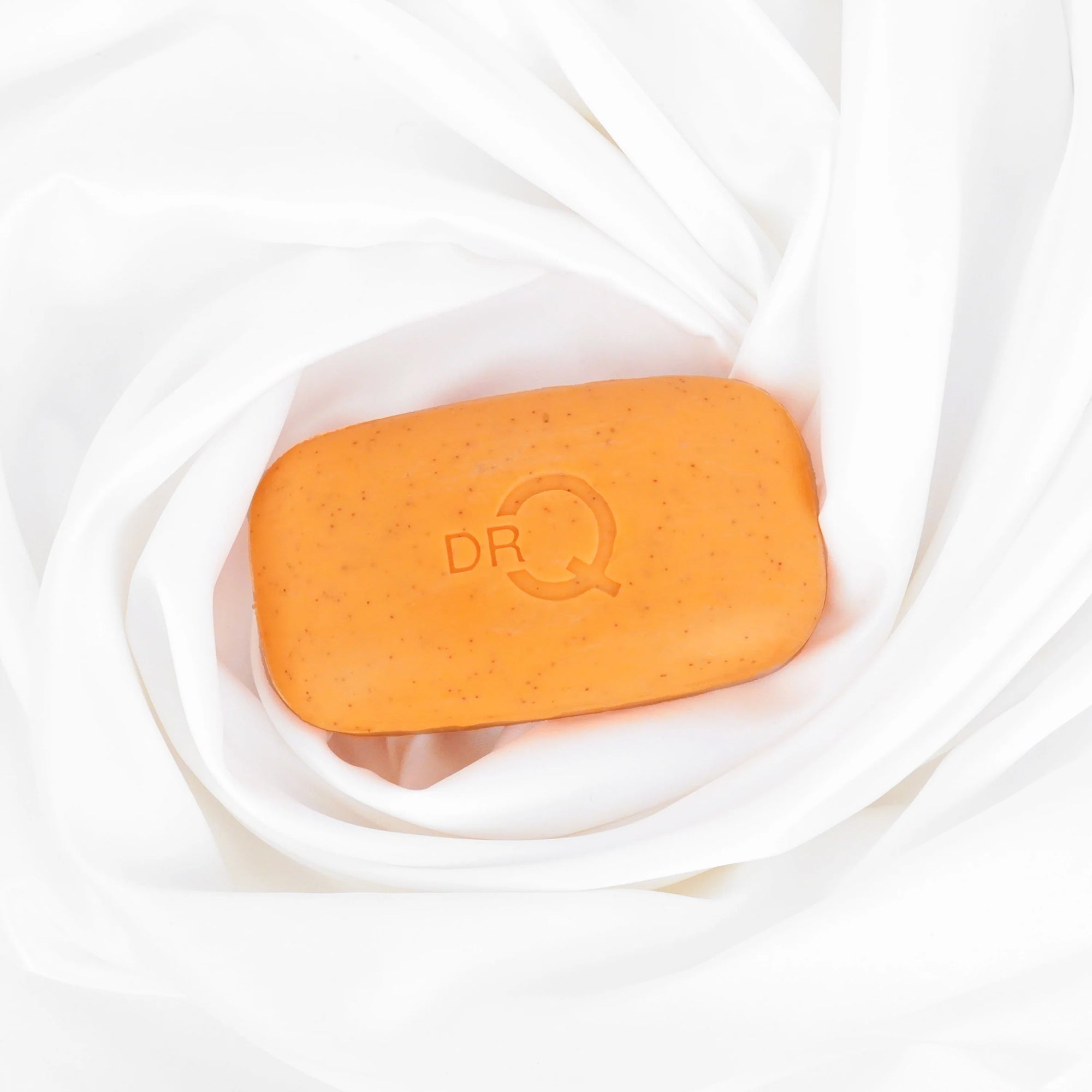 صابون تفتيح وتوحيد الجسم