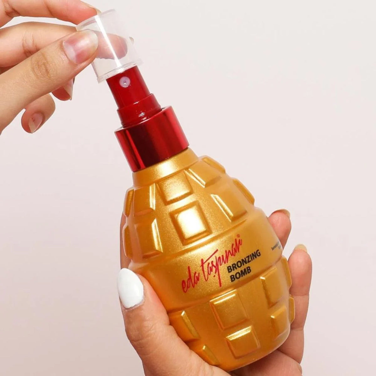 Bronzing Bomb Spray