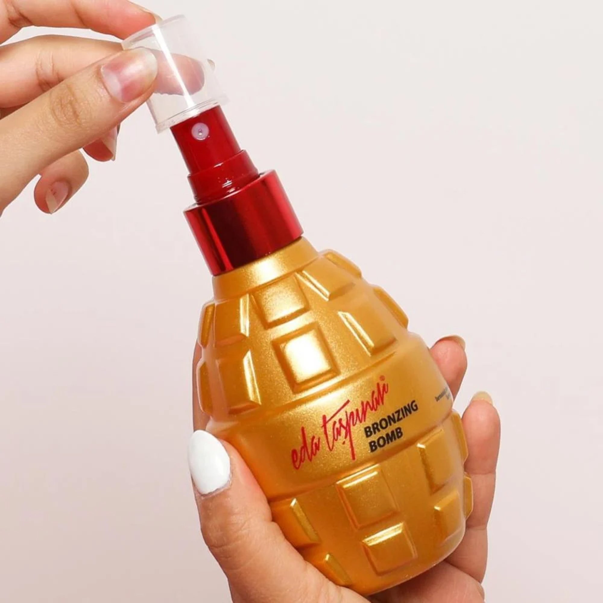 Bronzing Bomb Spray