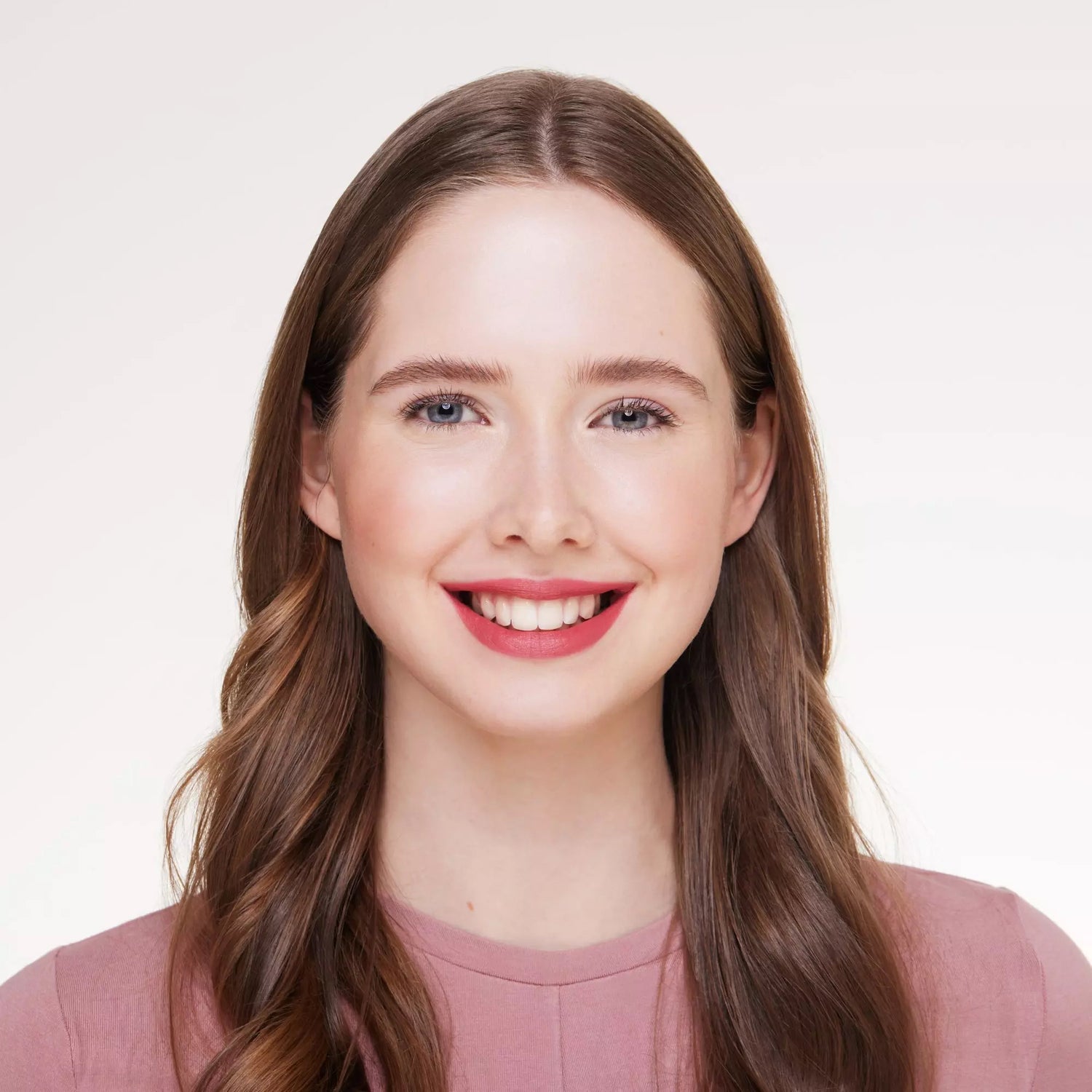 أحمر الشفاه هايدرا مطفي