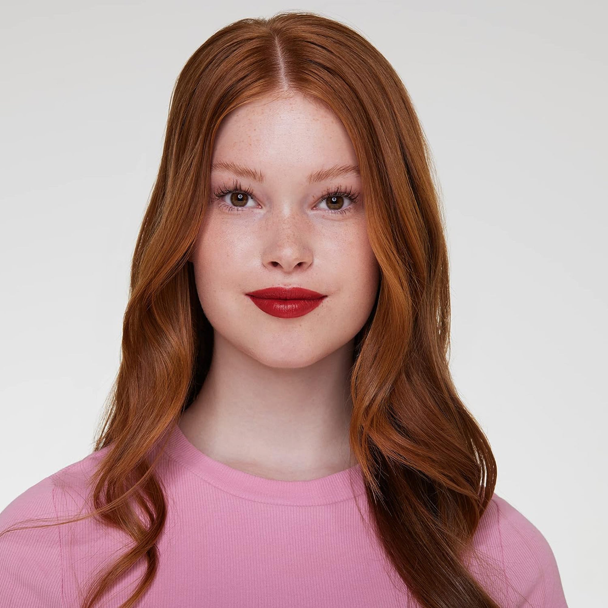 أحمر الشفاه هايدرا مطفي