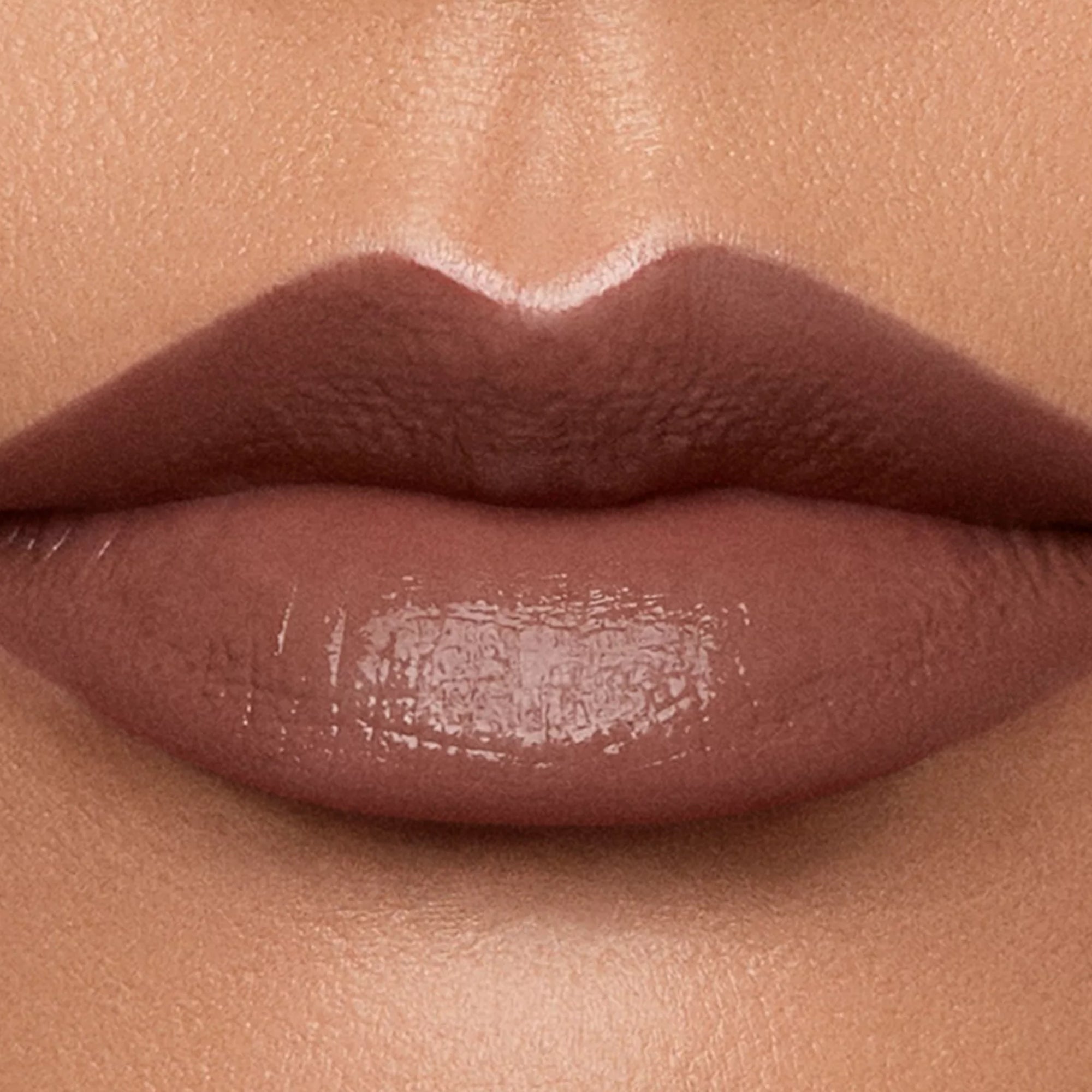 Unlocked Satin Crème Lipstick