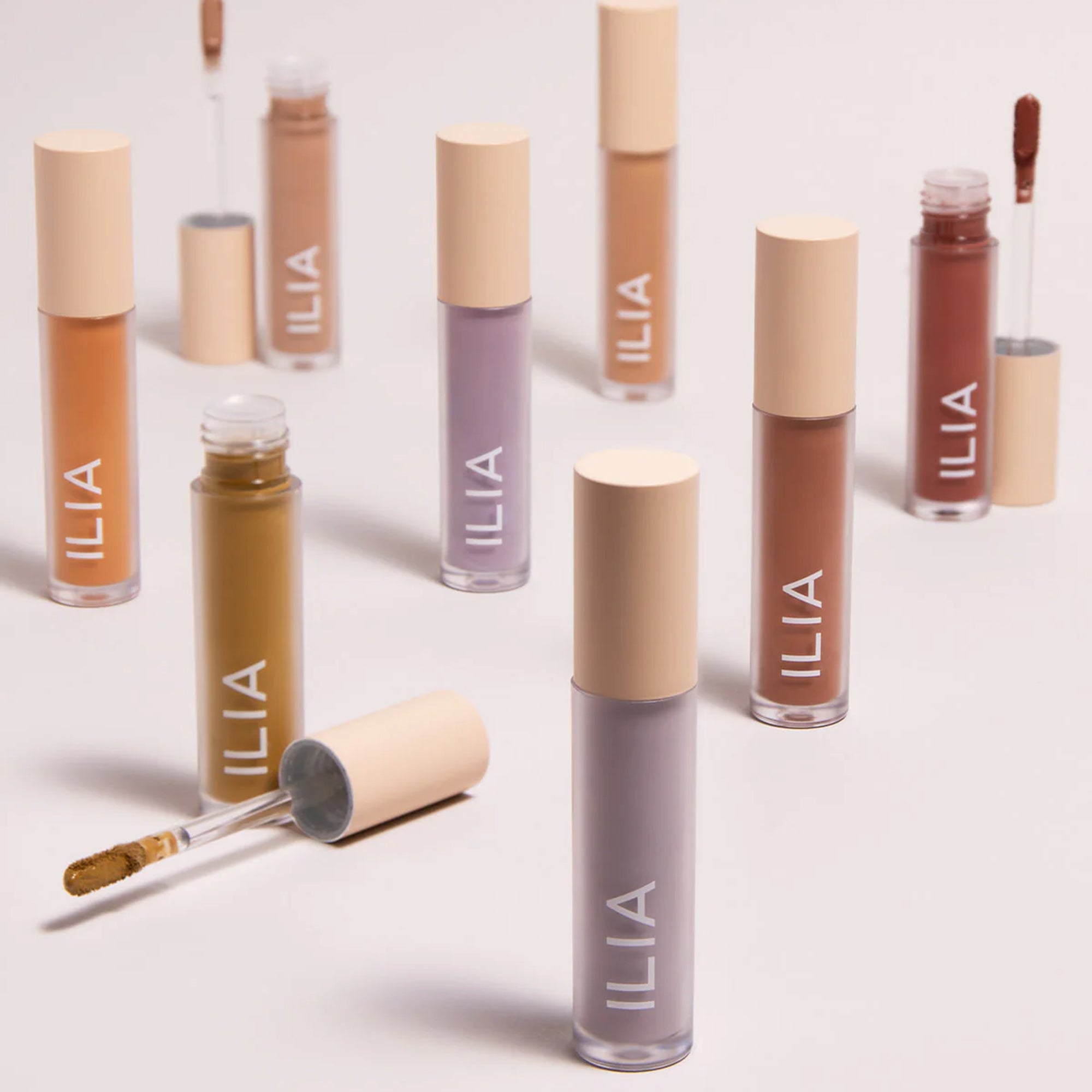 Liquid Powder Eye Tint