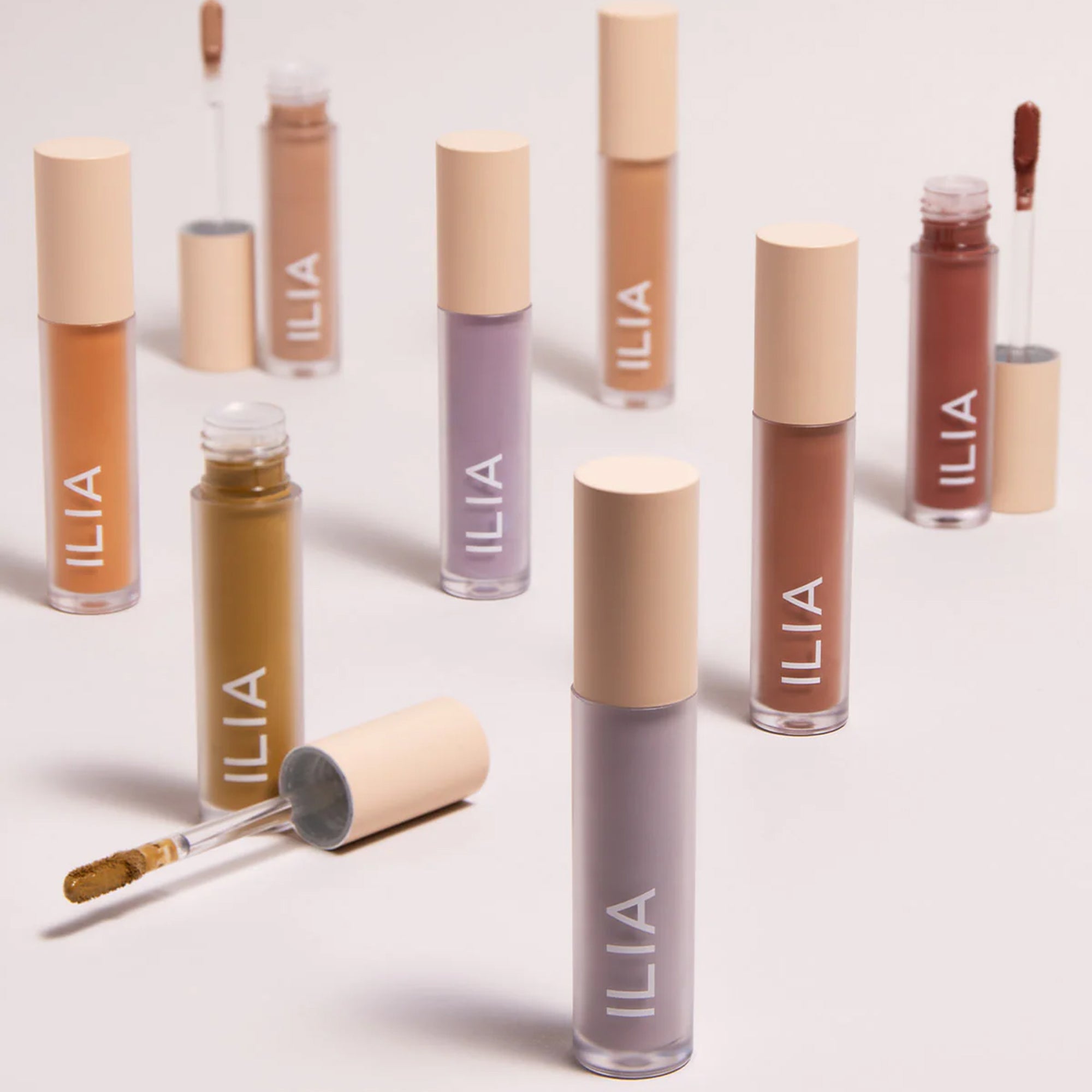 Liquid Powder Eye Tint