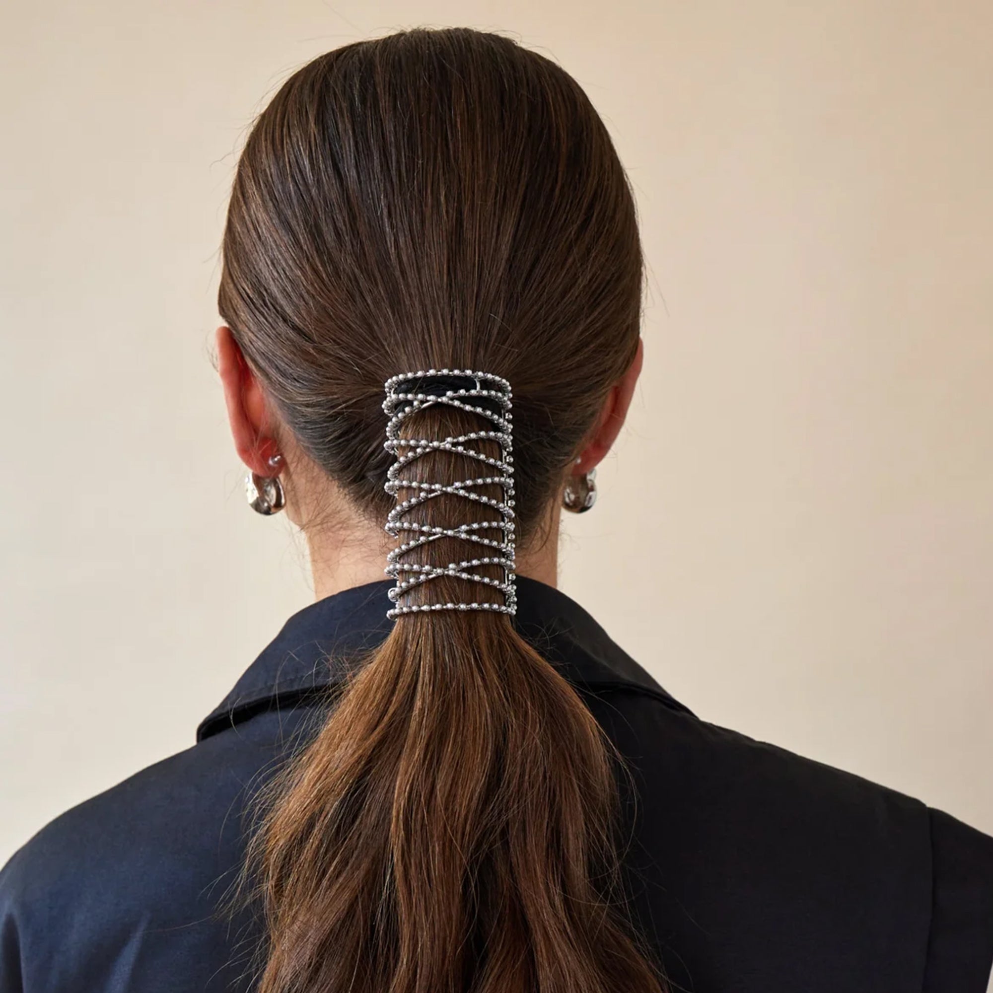 Corset Pearl Pony Cuff