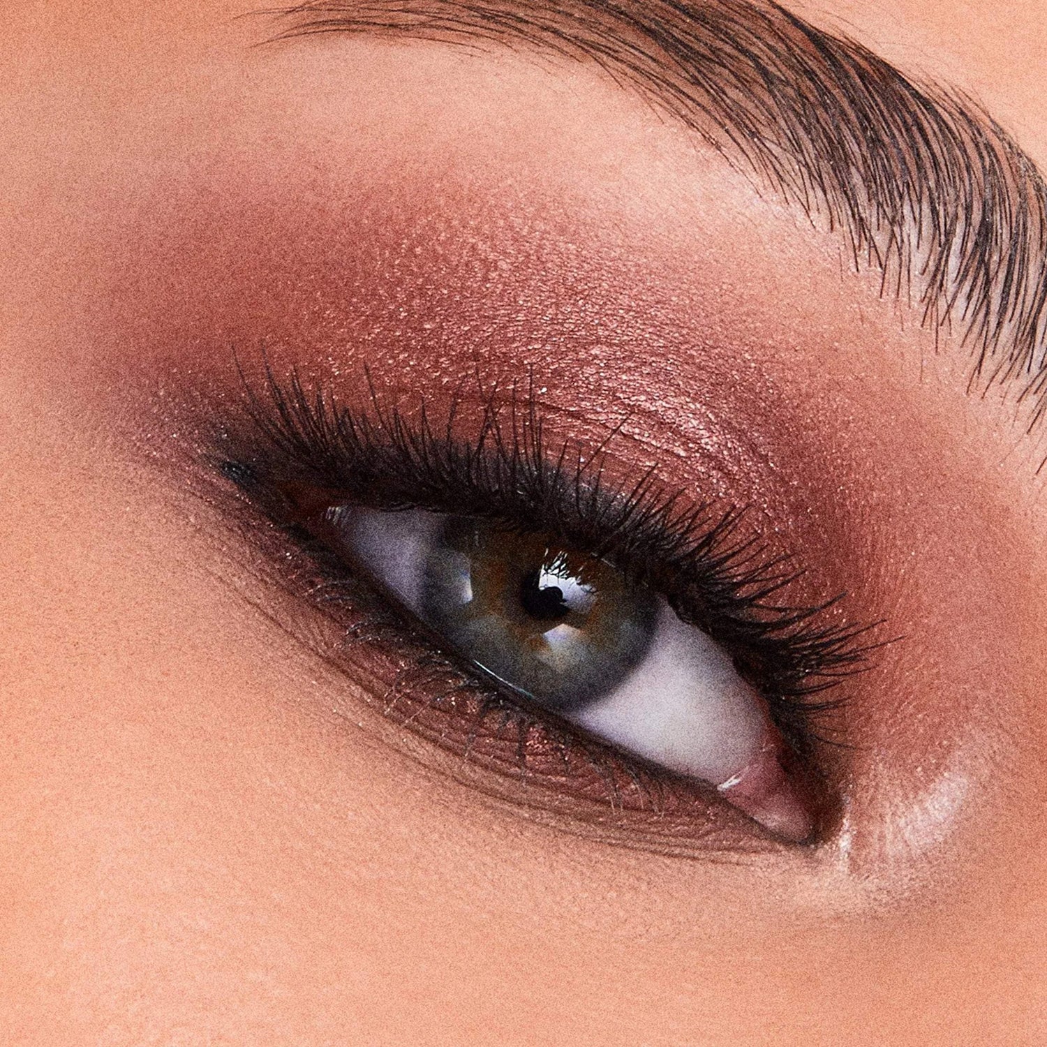 Shimmer &amp; Glow Liquid Eye Shadow