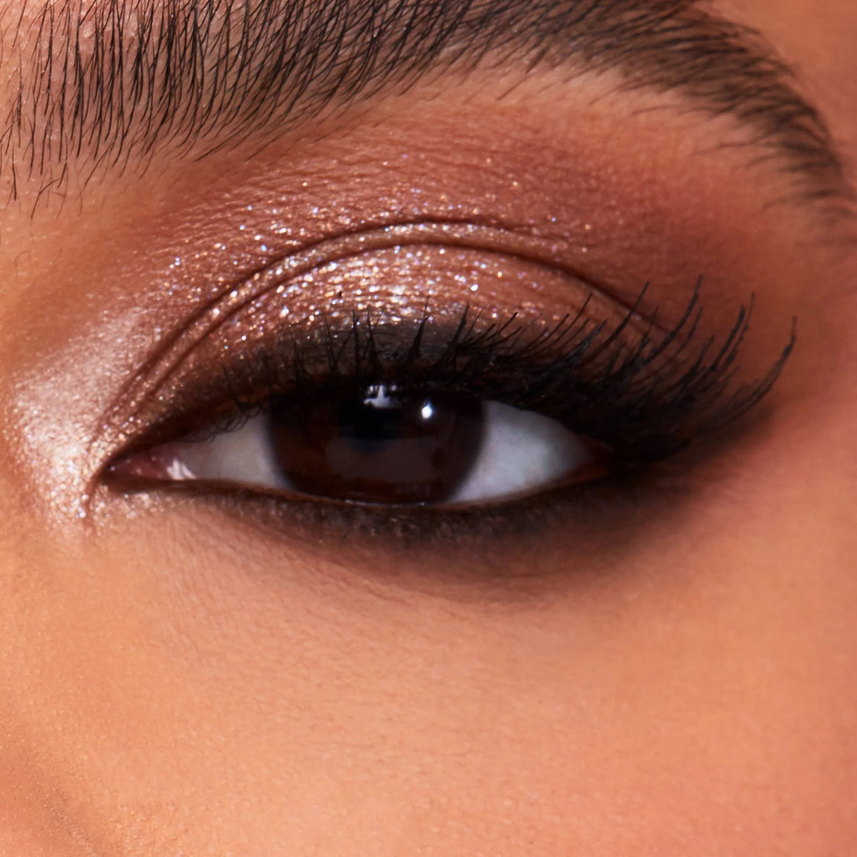 Shimmer & Glow Liquid Eye Shadow