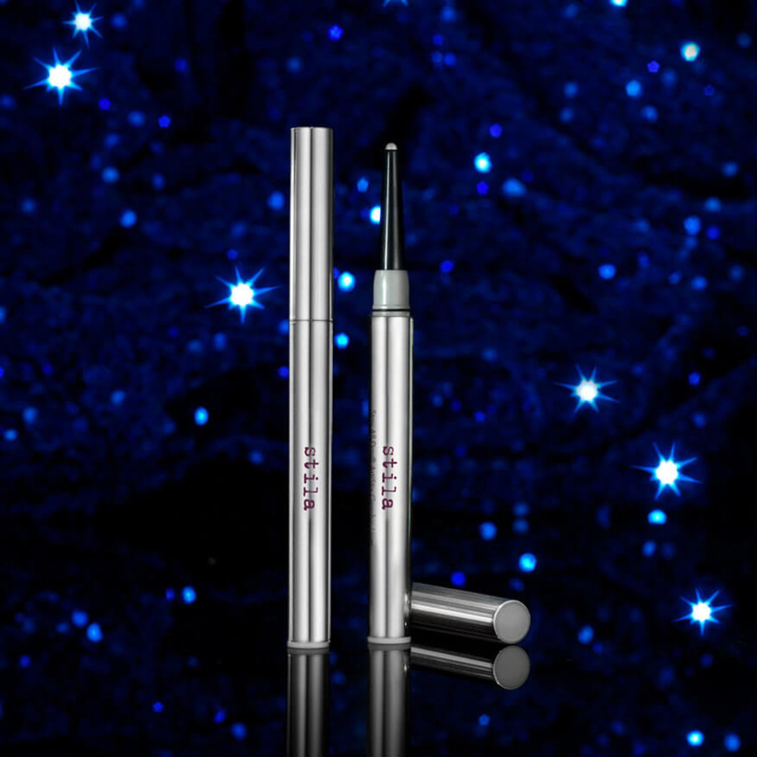 Stay All Day® ArtiStix Graphic Liner