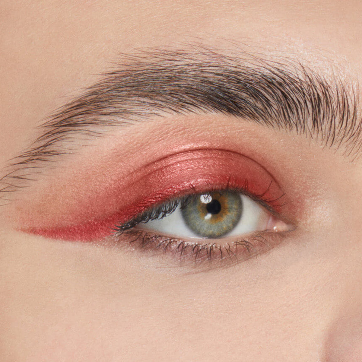 Stay All Day® ArtiStix Graphic Liner